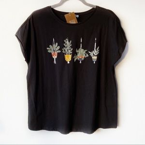 MUDO Collection Dolman T Shirt with Flower Pots